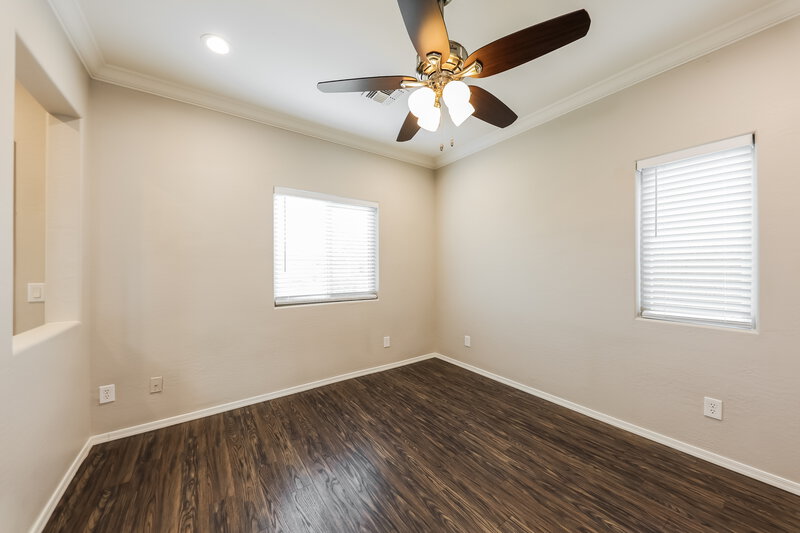 1,965/Mo, 14034 W Country Gables Dr Surprise, AZ 85379 Living Room View