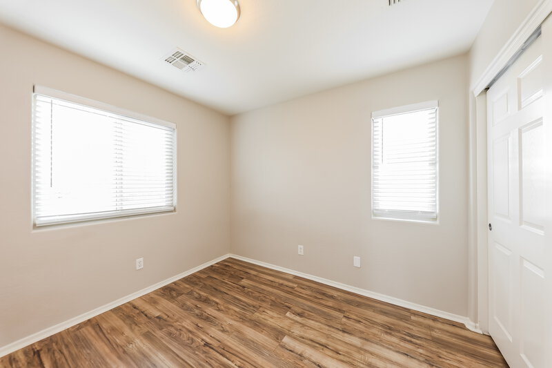 1,965/Mo, 14034 W Country Gables Dr Surprise, AZ 85379 Bedroom View 2