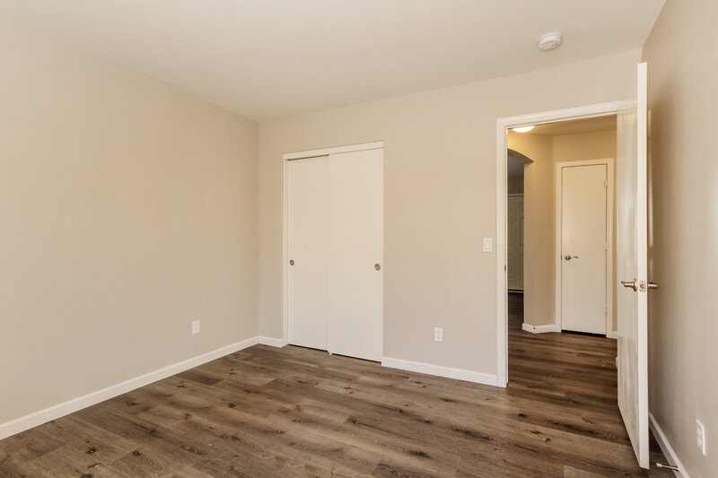 1,930/Mo, 1044 S 239th Ln Buckeye, AZ 85326 Bedroom View