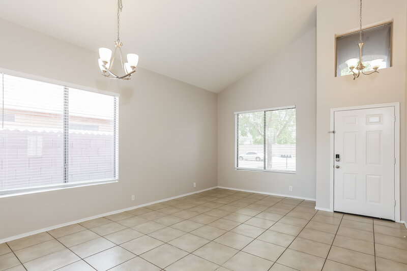 2,645/Mo, 15980 N 86th Ln Peoria, AZ 85382 Dining Room View