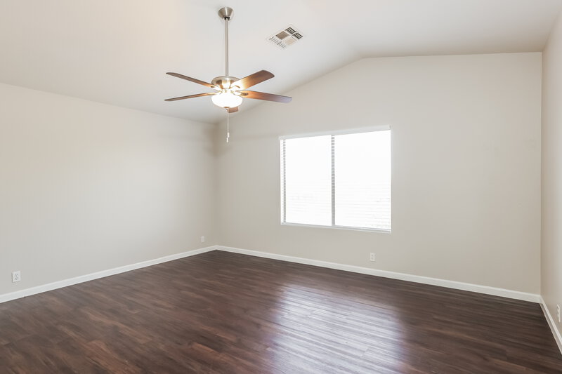 2,645/Mo, 15980 N 86th Ln Peoria, AZ 85382 Main Bedroom View