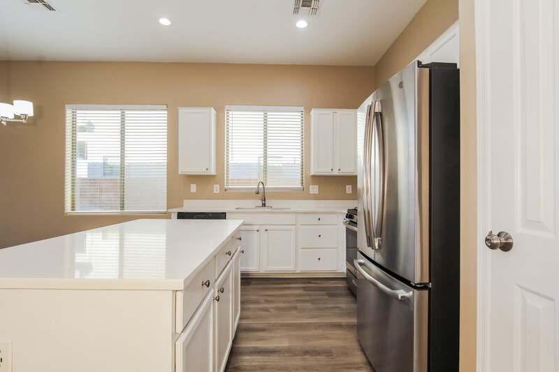 2,145/Mo, 5037 W Nancy Ln Laveen, AZ 85339 Kitchen View