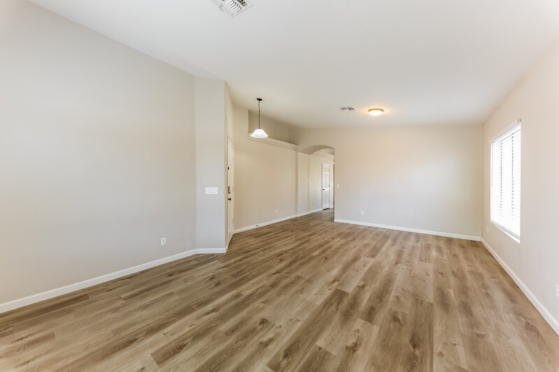 2,810/Mo, 11288 W Lily Mckinley Dr Surprise, AZ 85378 Living Room View