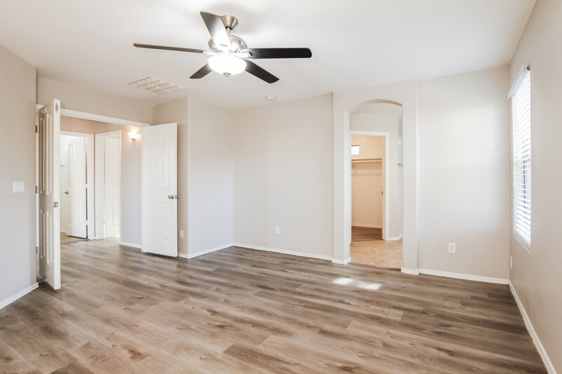 1,995/Mo, 3626 N 131St Dr Litchfield Park, AZ 85340 Main Bedroom View