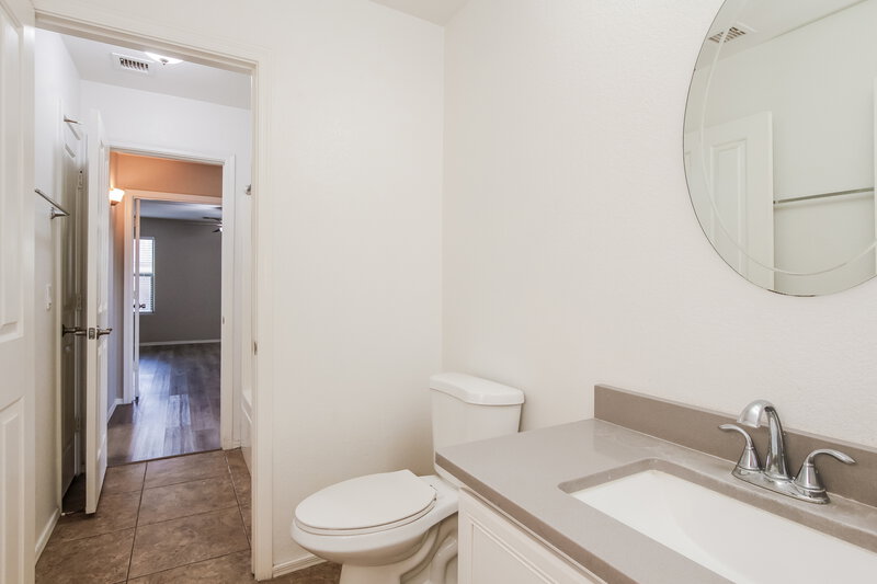 1,995/Mo, 3626 N 131St Dr Litchfield Park, AZ 85340 Bathroom View