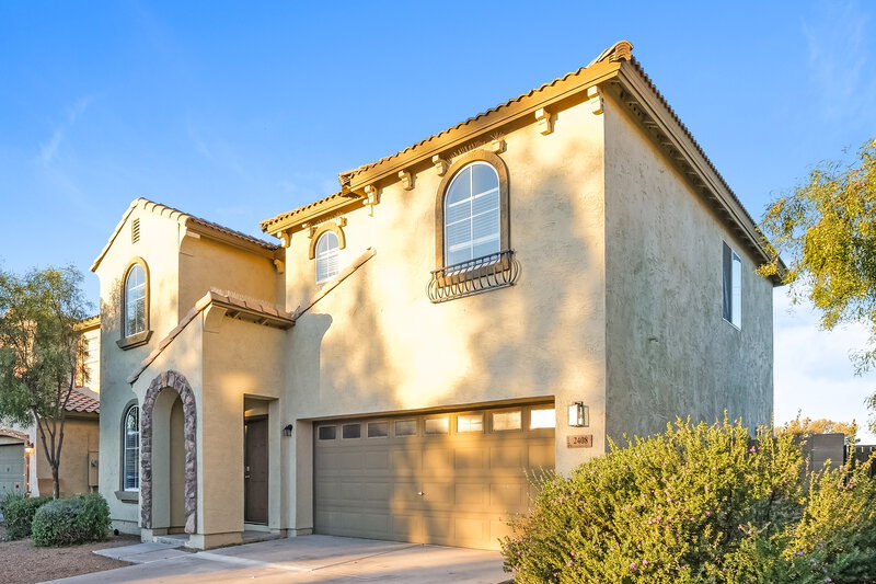 1,915/Mo, 2408 S 90th Glen Tolleson, AZ 85353 Front View
