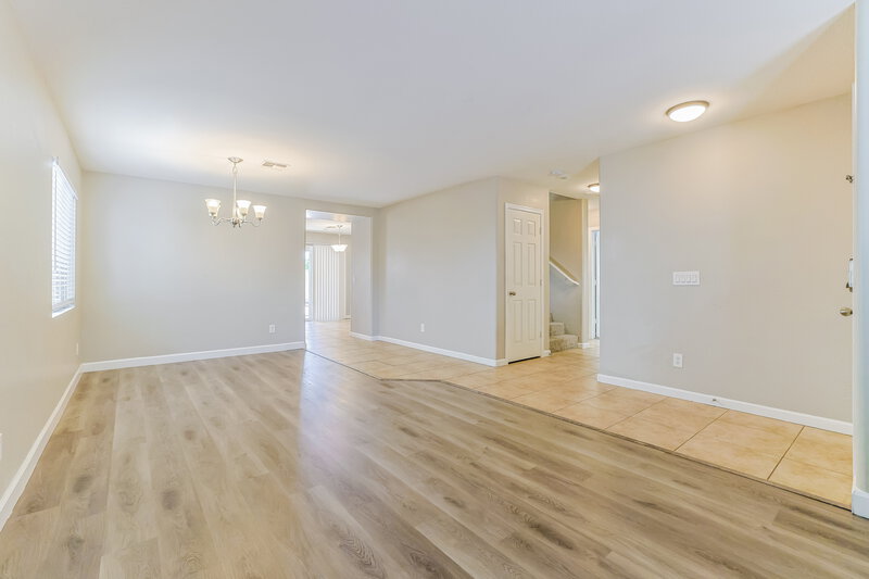 1,945/Mo, 28113 N Superior Rd San Tan Valley, AZ 85143 Family Room View