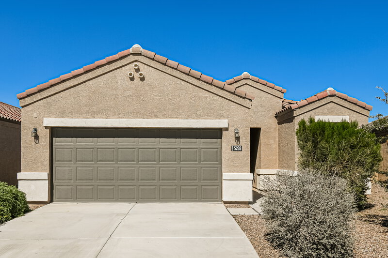 1,795/Mo, 5238 E Sharbel Rd San Tan Valley, AZ 85143 External View