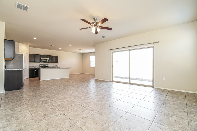 1,795/Mo, 5238 E Sharbel Rd San Tan Valley, AZ 85143 Living Room View
