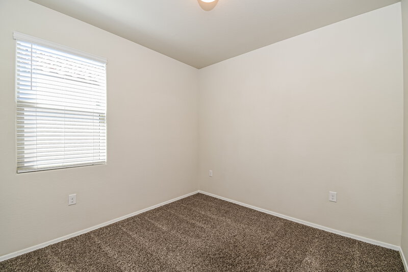 1,795/Mo, 5238 E Sharbel Rd San Tan Valley, AZ 85143 Bedroom View 2