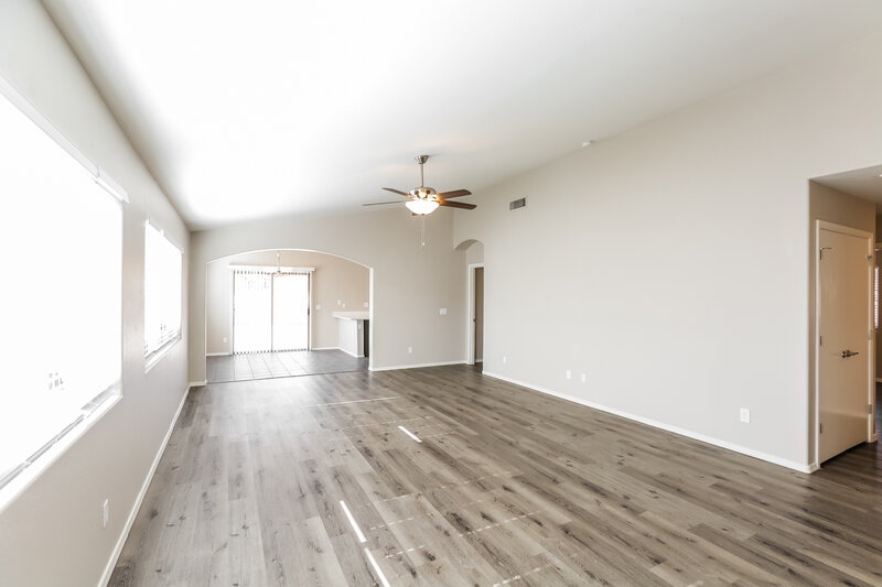 1,865/Mo, 25739 W St Catherine Ave Buckeye, AZ 85326 Living Room View 3