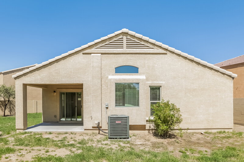2,095/Mo, 7251 W Cactus Wren Dr Glendale, AZ 85303 Rear View