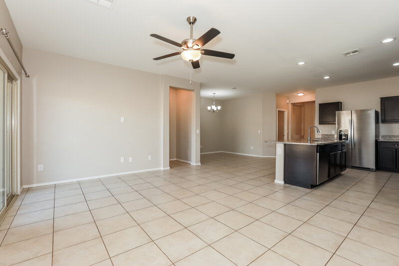1,770/Mo, 5032 E Black Opal Ln San Tan Valley, AZ 85143 Living Room View 2