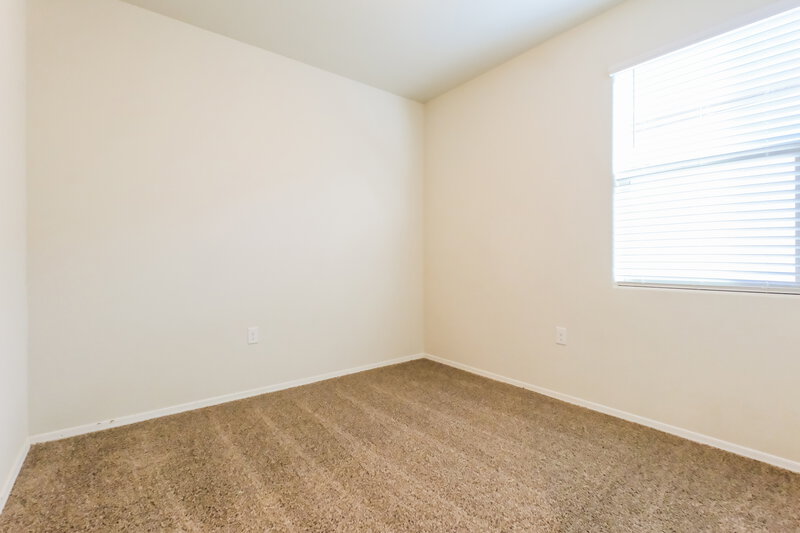 1,690/Mo, 5182 E Sharbel Rd San Tan Valley, AZ 85143 Bedroom View