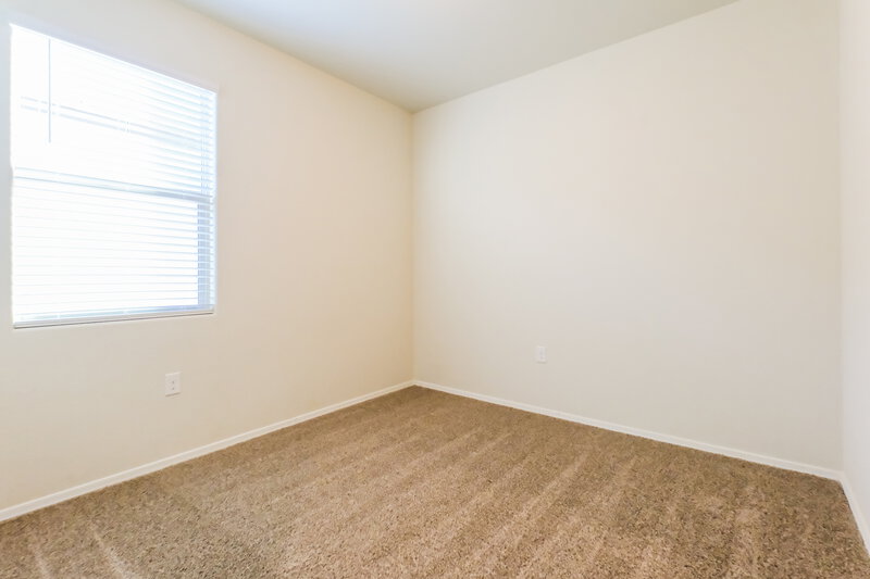1,690/Mo, 5182 E Sharbel Rd San Tan Valley, AZ 85143 Bedroom View 2