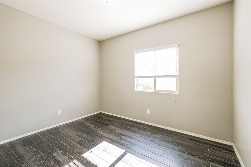 1,815/Mo, 21221 W Hubbell St Buckeye, AZ 85396 Bedroom View