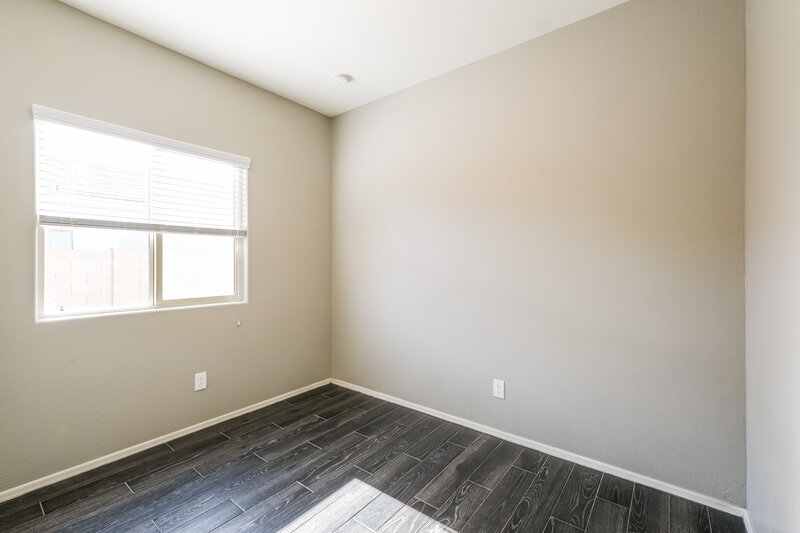 1,815/Mo, 21221 W Hubbell St Buckeye, AZ 85396 Bedroom View 2