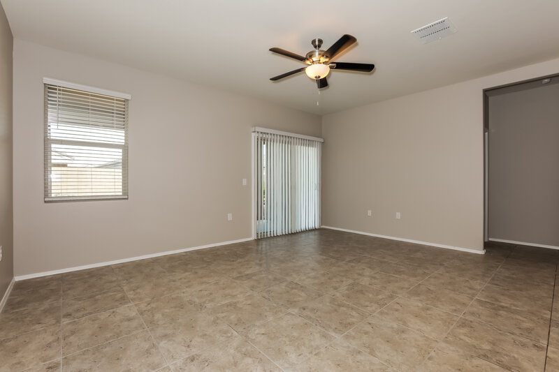 1,795/Mo, 5226 E Sharbel Rd San Tan Valley, AZ 85143 Living Room View