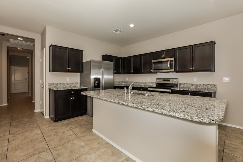 1,795/Mo, 5226 E Sharbel Rd San Tan Valley, AZ 85143 Kitchen View 3