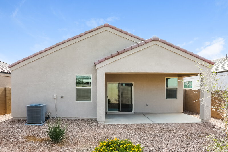 1,795/Mo, 5226 E Sharbel Rd San Tan Valley, AZ 85143 Rear View