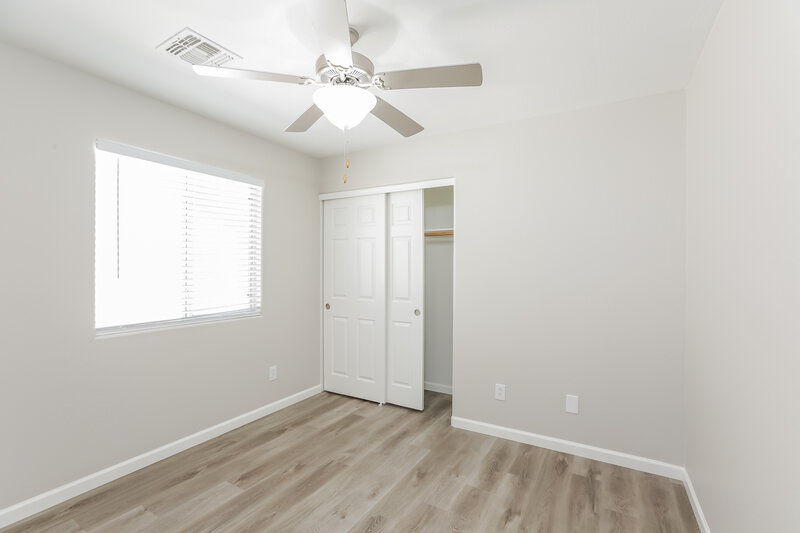 2,235/Mo, 7224 W Crown King Rd Phoenix, AZ 85043 Bedroom View