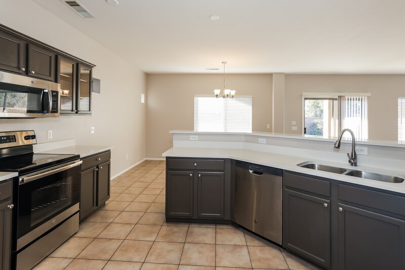 2,120/Mo, 13045 W Columbine Dr El Mirage, AZ 85335 Kitchen View 2