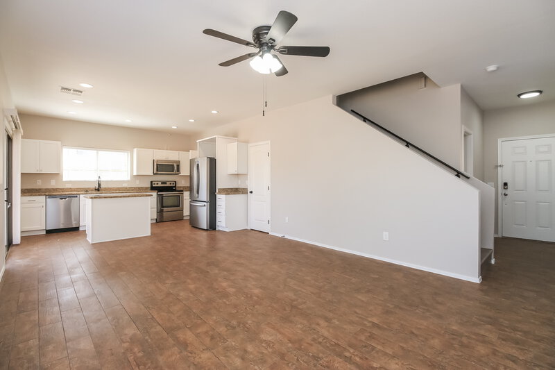 2,455/Mo, 2742 S Southwind Dr Gilbert, AZ 85295 Living Room View 3