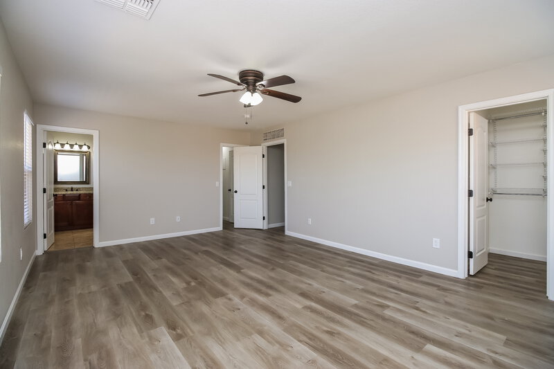 2,455/Mo, 2742 S Southwind Dr Gilbert, AZ 85295 Main Bedroom View 2