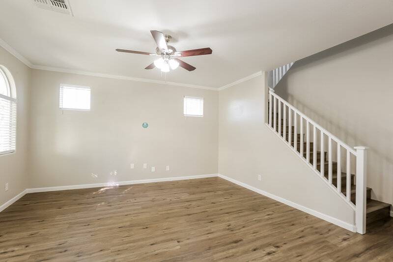 2,060/Mo, 10260 E Isleta Ave Mesa, AZ 85209 Living Room View 3