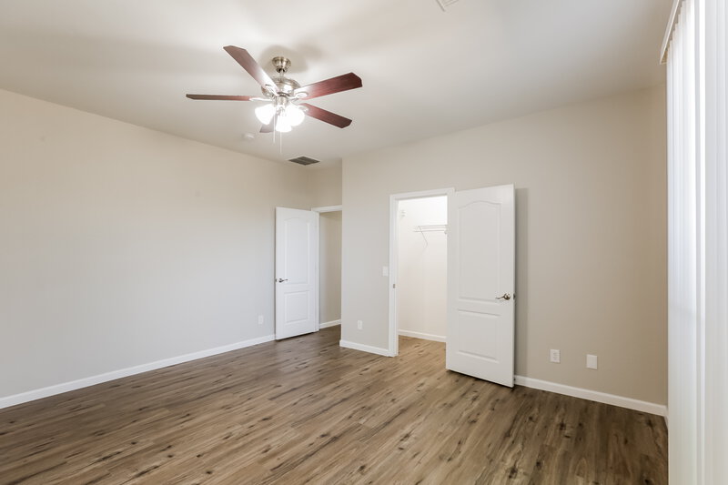 2,060/Mo, 10260 E Isleta Ave Mesa, AZ 85209 Main Bedroom View 2