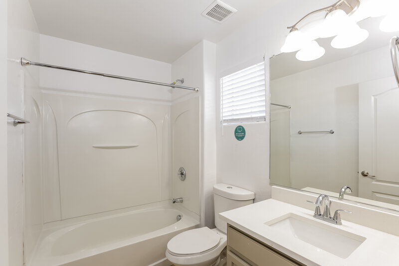 2,060/Mo, 10260 E Isleta Ave Mesa, AZ 85209 Bathroom View