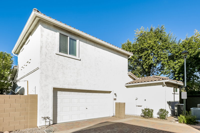 2,060/Mo, 10260 E Isleta Ave Mesa, AZ 85209 Rear View