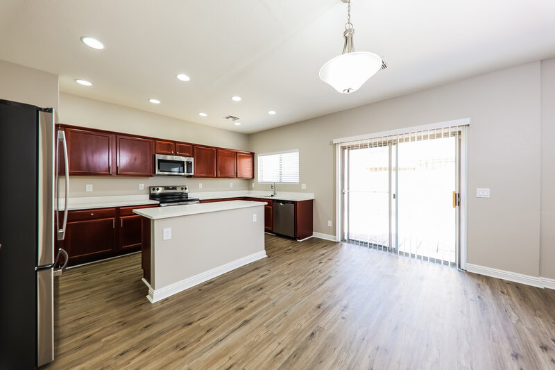 2,055/Mo, 8190 W Palo Verde Ave Peoria, AZ 85345 Dining Room View