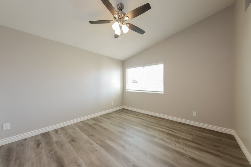 2,030/Mo, 8741 W Greenbrian Dr Peoria, AZ 85382 Bedroom View 2