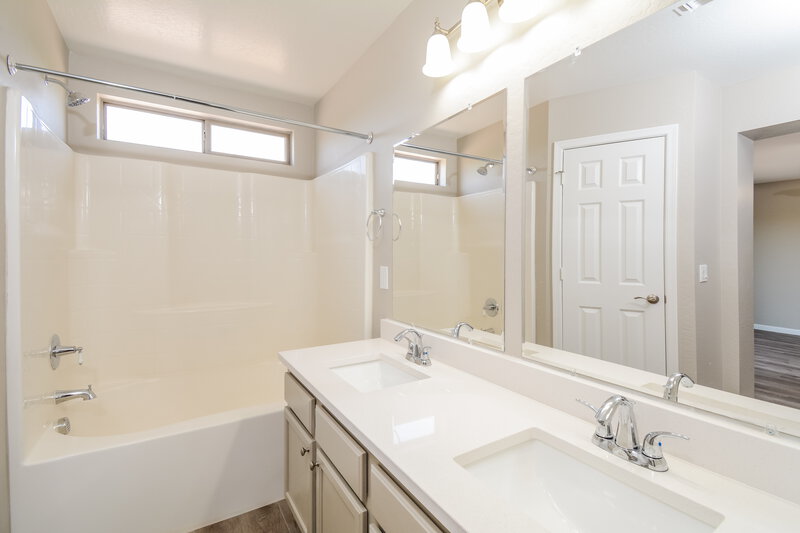 2,295/Mo, 23764 W Pecan Rd Buckeye, AZ 85326 Main Bathroom View