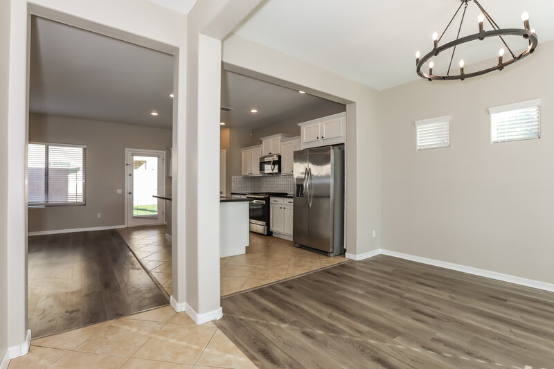 2,480/Mo, 11162 E Stearn Ave Mesa, AZ 85212 Foyer View