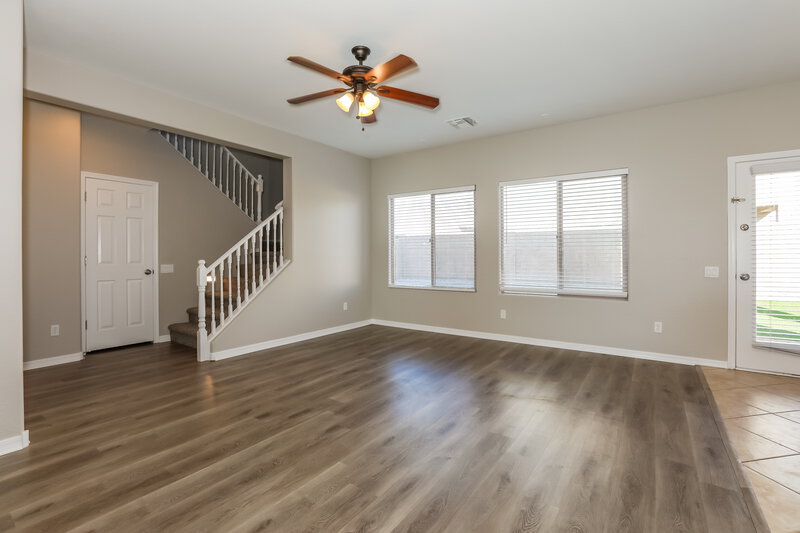 2,480/Mo, 11162 E Stearn Ave Mesa, AZ 85212 Living Room View