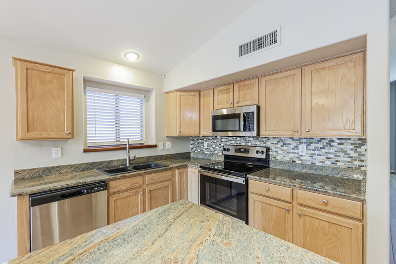 2,030/Mo, 15415 W Lea Ln Surprise, AZ 85374 Misc View 5