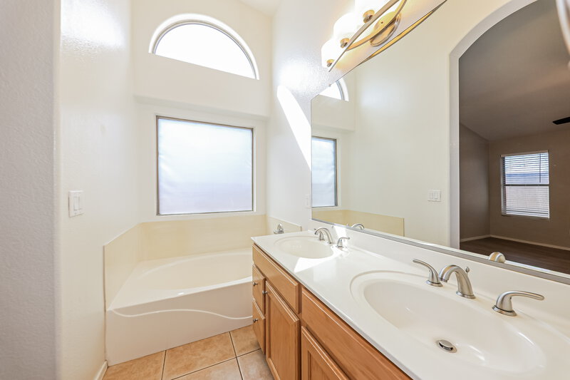 2,030/Mo, 15415 W Lea Ln Surprise, AZ 85374 Misc View 9