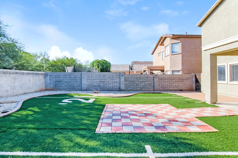 2,075/Mo, 16043 N 168th Ave Surprise, AZ 85388 Exterior View