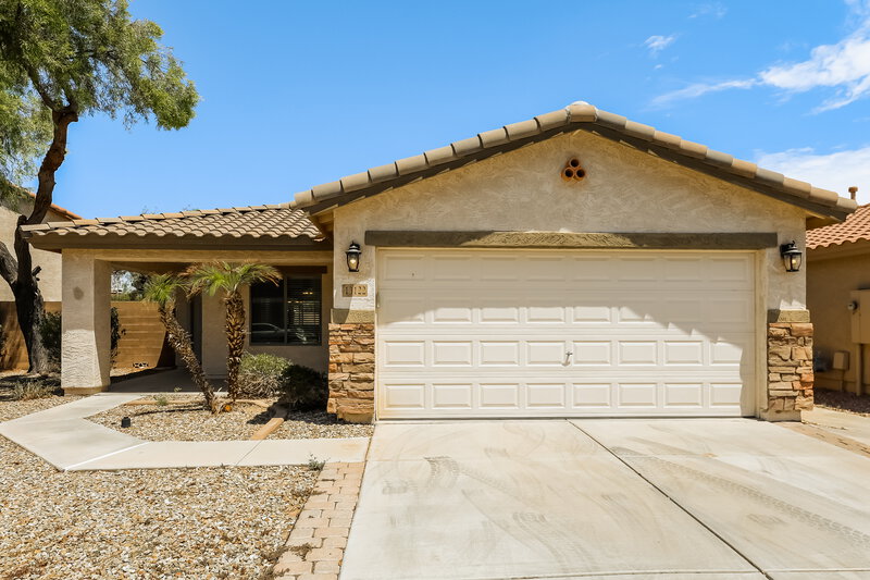 1,930/Mo, 13122 W Clarendon Ave Litchfield Park, AZ 85340 External View