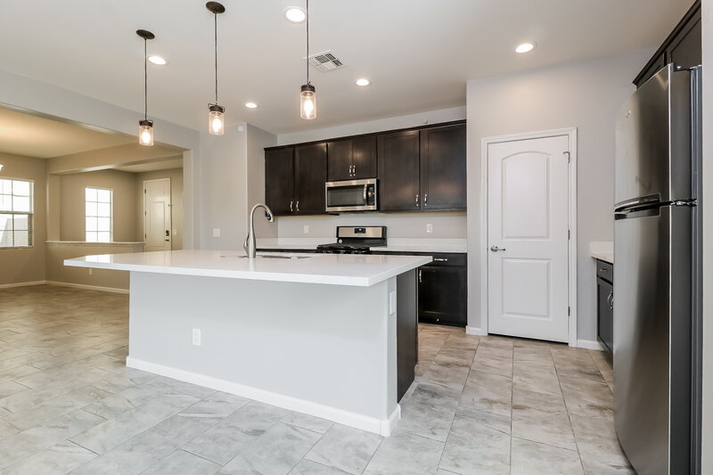 2,270/Mo, 1008 S 200th Ln Buckeye, AZ 85326 Kitchen View 2
