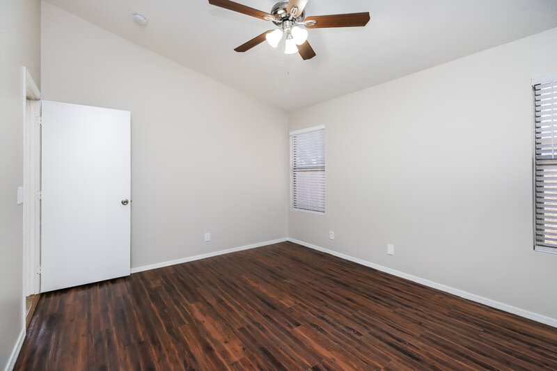 2,130/Mo, 9517 E Naranja Ave Mesa, AZ 85209 Main Bedroom View