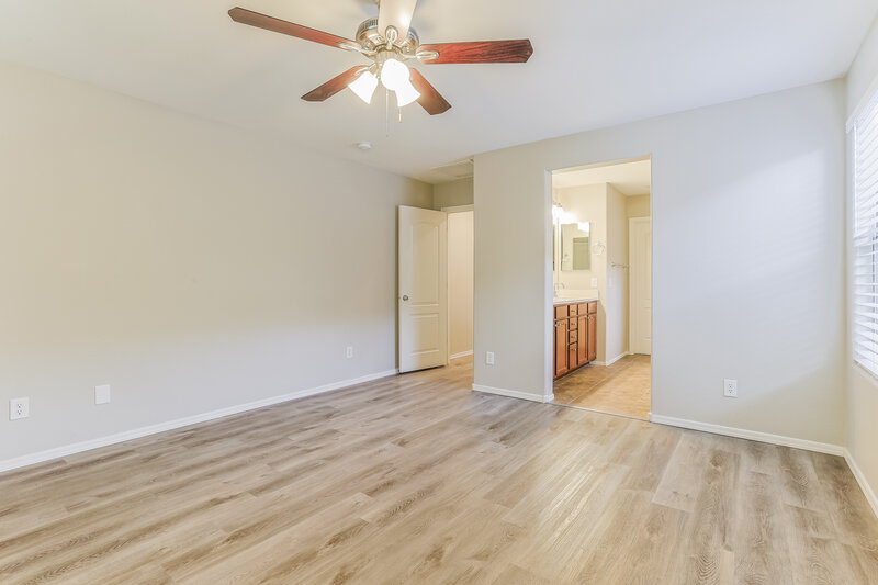 2,285/Mo, 2055 S Martingale Rd Gilbert, AZ 85295 Main Bedroom View 2