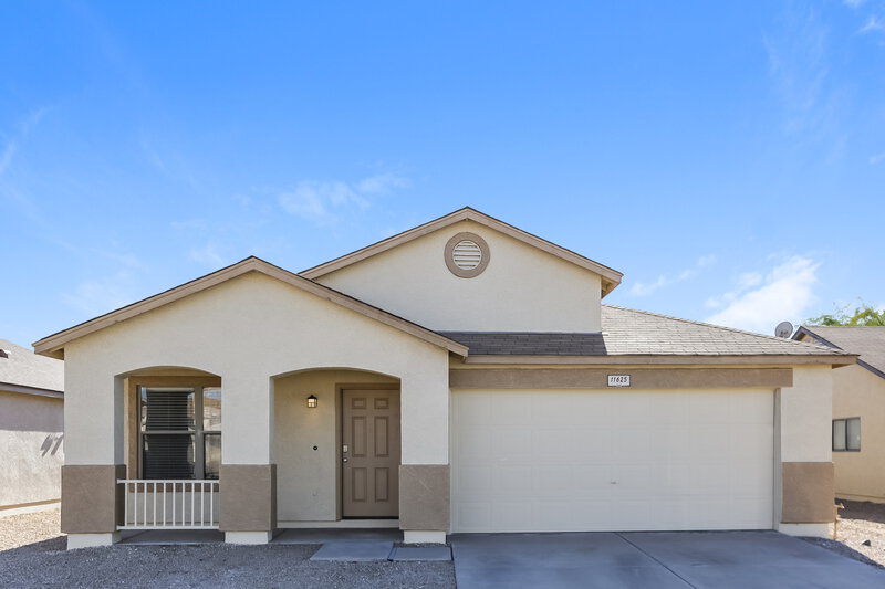 2,020/Mo, 11625 W Charter Oak Rd El Mirage, AZ 85335 External View