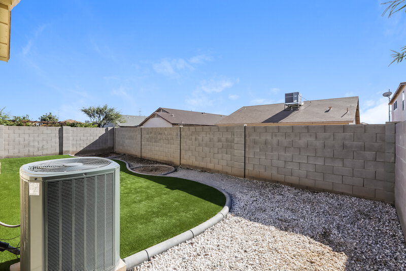2,020/Mo, 11625 W Charter Oak Rd El Mirage, AZ 85335 Backyard View