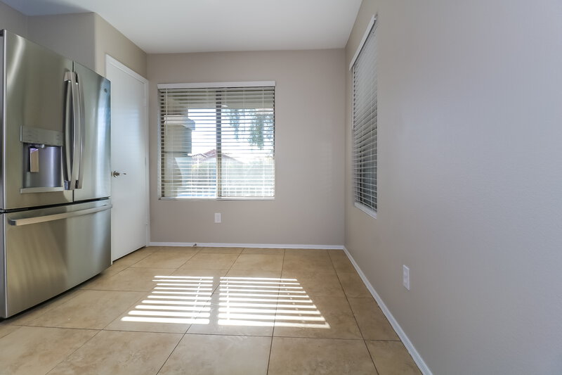2,780/Mo, 13842 W Tara Ln Surprise, AZ 85374 Breakfast Nook View