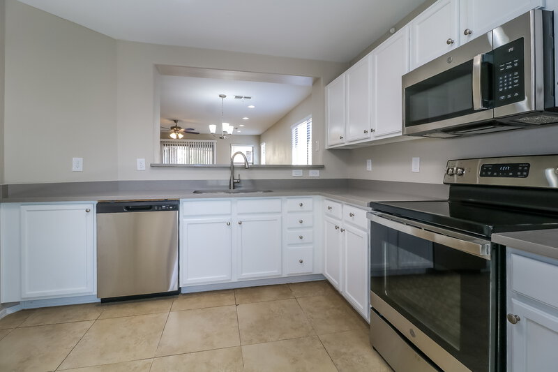 2,780/Mo, 13842 W Tara Ln Surprise, AZ 85374 Kitchen View 2
