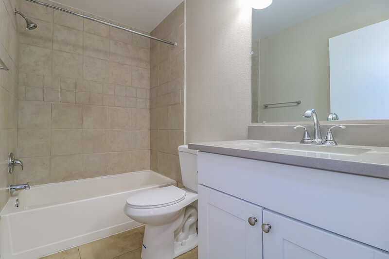 2,780/Mo, 13842 W Tara Ln Surprise, AZ 85374 Main Bathroom View