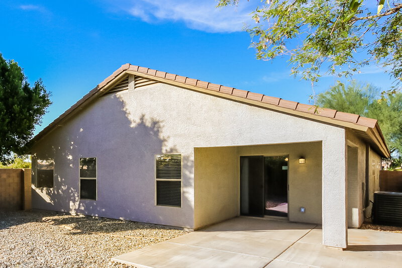 1,905/Mo, 11855 W Robin Ct Sun City, AZ 85373 Rear View